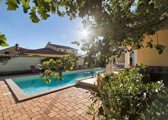 Villa Aldo With Private Pool By Wiibuk Vodnjan